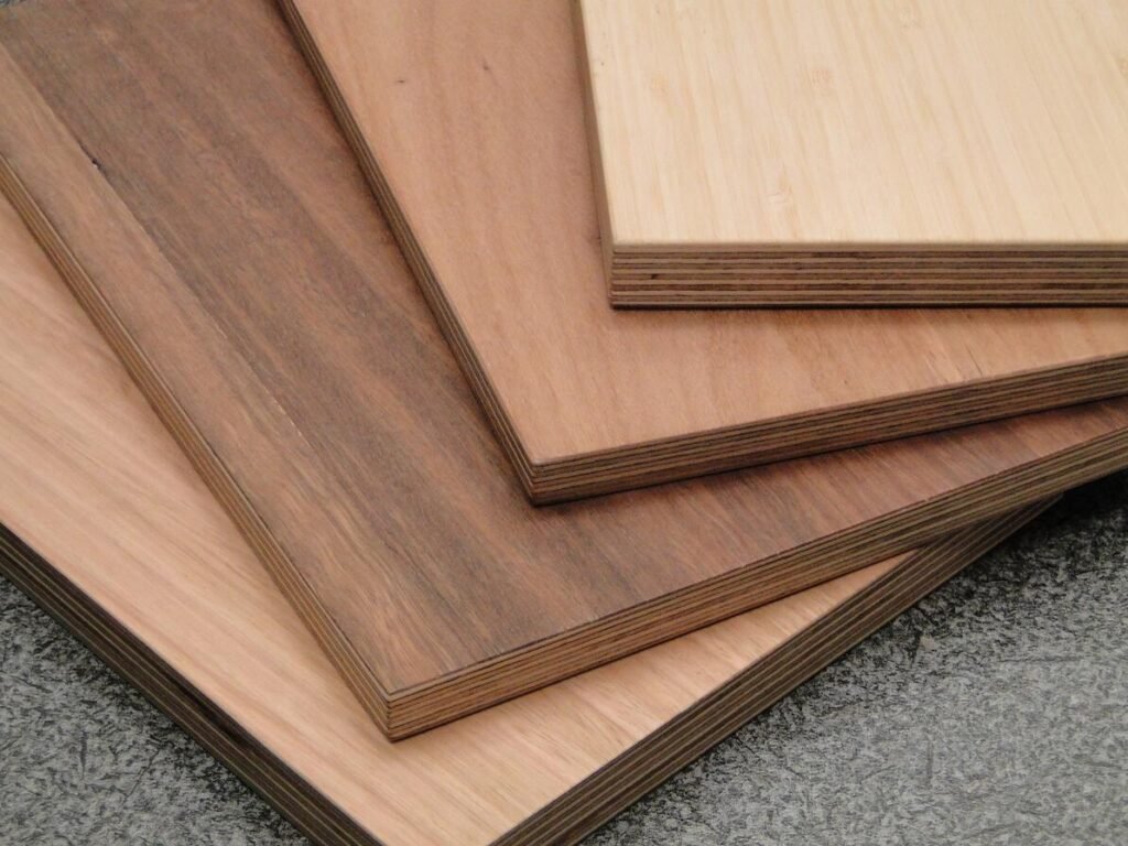 Plywood Sheets, Solid Wood Panels